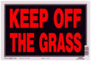 8X12 KEEP OFF THE GRASS