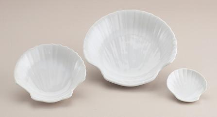 HIC Porcelain 7" Shell Dish